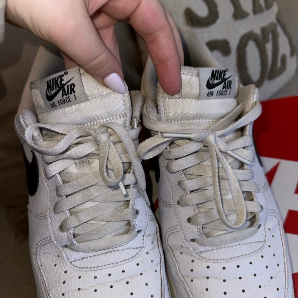 Nike Air Force 1 White Sneakers with black check - Picture 5 of 5